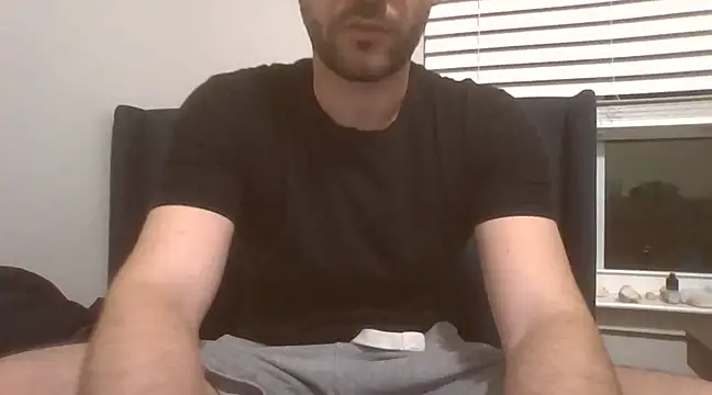 Hotboyo01 online show from February 2025 02:39:02 AM