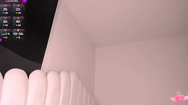 Snapshot of nahla_jameel chatting on January 2025 05:42:02 AM nahla jameel online show from January 2025 05:42:02 AM