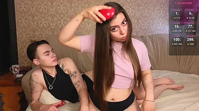 twobabesweet online show from May 2026 06:19:02 AM