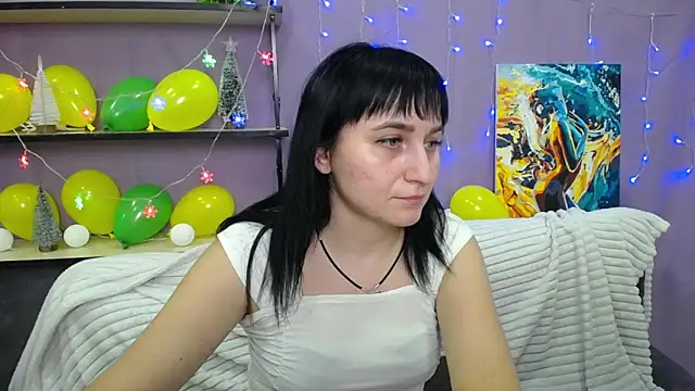 NinaFlawlees online show from January 2025 02:27:02 AM