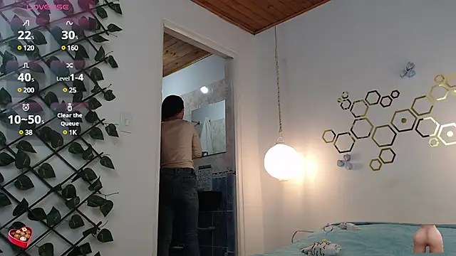 Snapshot of adriscute chatting on March 2025 01:47:01 AM adriscute online show from March 2025 01:47:01 AM