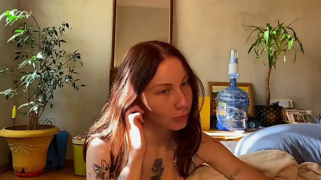 elfess online show from October 2025 10:02:01 AM