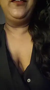 sassy horny online show from September 2025 08:57:01 PM