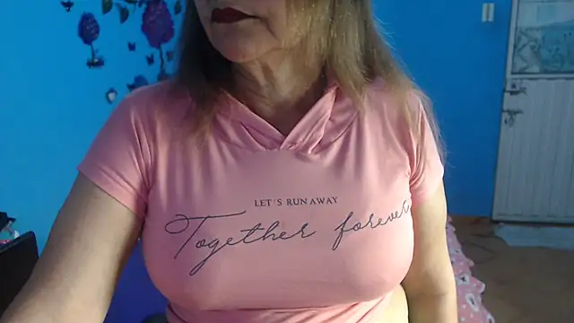 Snapshot of milfeddy_ chatting on December 2024 08:55:01 PM milfeddy online show from December 2024 08:55:01 PM