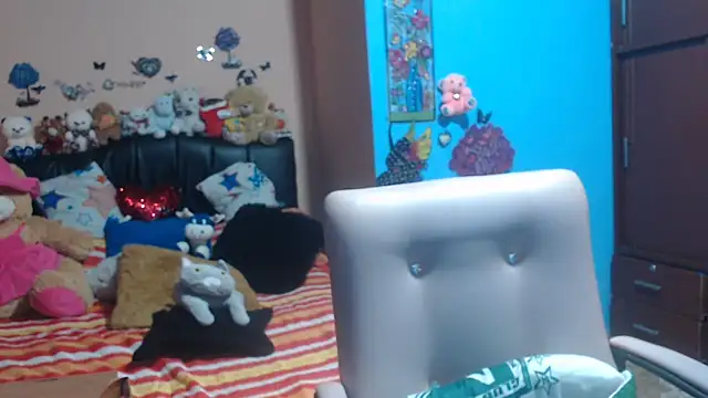 Snapshot of milfeddy_ chatting on March 2025 12:22:02 AM milfeddy online show from March 2025 12:22:02 AM