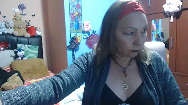 Snapshot of milfeddy_ chatting on March 2025 11:42:01 PM milfeddy online show from March 2025 11:42:01 PM