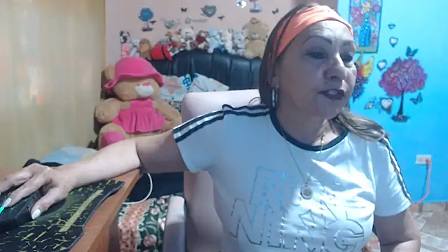 milfeddy  online show from April 2026 09:19:01 PM