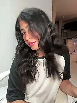 Snapshot of Gaby_zahir_ chatting on December 2024 09:51:02 AM Gaby zahir online show from December 2024 09:51:02 AM
