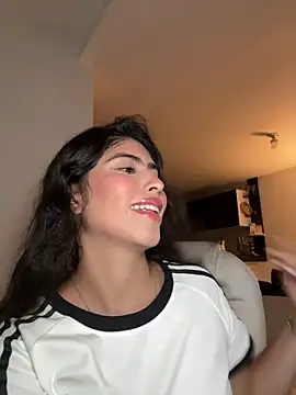 Snapshot of Gaby_zahir_ chatting on January 2025 12:30:01 AM Gaby zahir online show from January 2025 12:30:01 AM