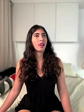 Gaby zahir  online show from October 2025 12:14:02 PM