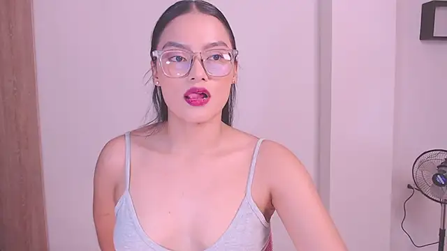 Snapshot of 1eve_rox chatting on November 2025 11:49:02 PM 1eve rox online show from November 2025 11:49:02 PM