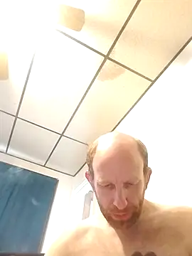 Snapshot of TaylorBlaze chatting on November 2025 02:19:02 PM TaylorBlaze online show from November 2025 02:19:02 PM