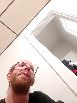 Snapshot of TaylorBlaze chatting on November 2025 01:49:02 AM TaylorBlaze online show from November 2025 01:49:02 AM