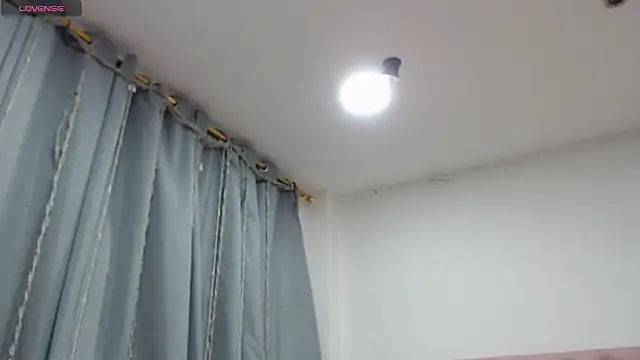 Snapshot of kimberlyshantal chatting on February 2025 11:04:02 PM kimberlyshantal online show from February 2025 11:04:02 PM