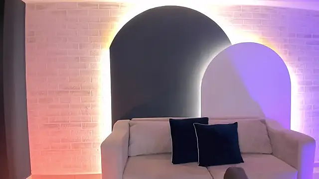 RossieRhoades online show from October 2025 07:34:02 PM