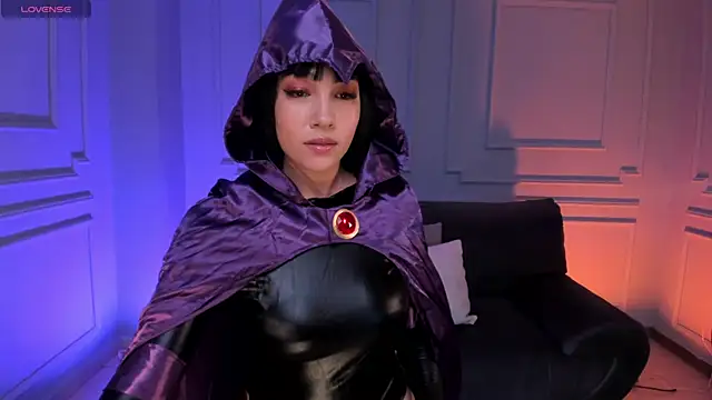 RossieRhoades online show from October 2025 08:43:01 PM