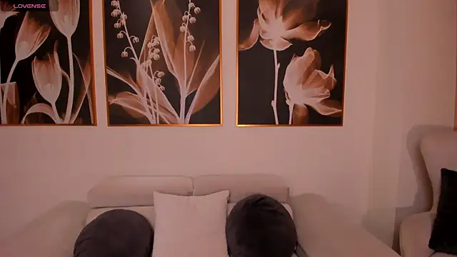 EveBensonX online show from July 2026 11:08:01 PM