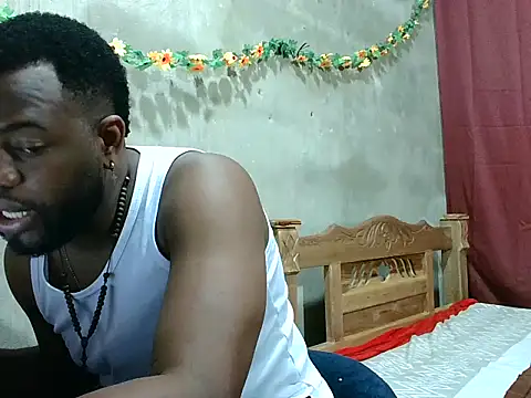 2ocmaxi online show from September 2025 04:40:02 PM