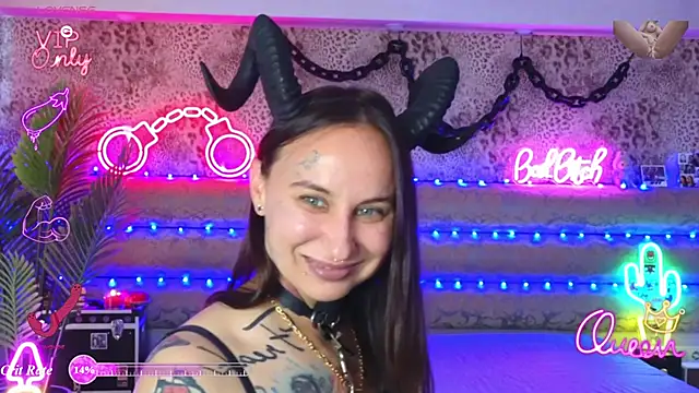 Cool Freak  online show from June 2026 10:18:01 AM