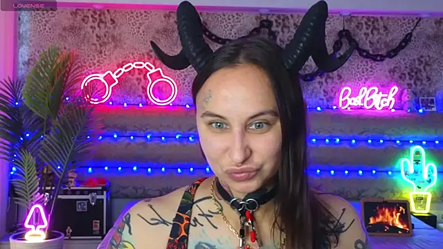 Cool Freak  online show from July 2026 10:07:02 AM