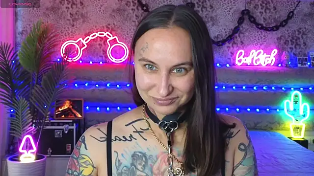 Cool Freak  online show from July 2026 10:02:01 AM