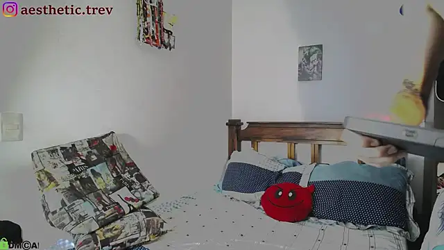 Snapshot of Twink_Temptation chatting on February 2025 02:23:02 AM Twink Temptation online show from February 2025 02:23:02 AM