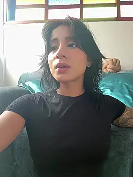 Ale Lewis online show from May 2026 09:56:02 PM