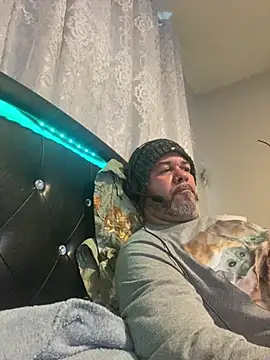 Cristian-Brayan online show from February 2026 09:00:02 PM