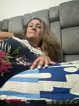 Snapshot of gabiTetas chatting on October 2025 11:16:01 PM gabiTetas online show from October 2025 11:16:01 PM