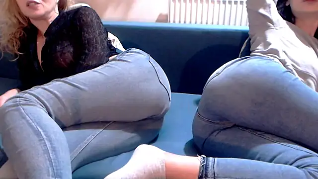 Snapshot of mesexylady34 chatting on March 2025 11:46:01 PM mesexylady34 online show from March 2025 11:46:01 PM