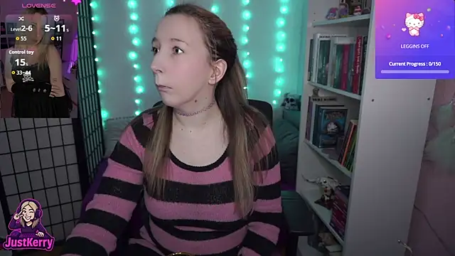 Snapshot of JustKerry chatting on September 2025 08:08:01 AM JustKerry online show from September 2025 08:08:01 AM