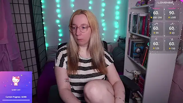 Snapshot of JustKerry chatting on October 2025 08:36:02 AM JustKerry online show from October 2025 08:36:02 AM