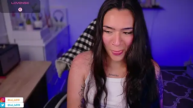 ImLui lu online show from November 2025 04:51:02 PM