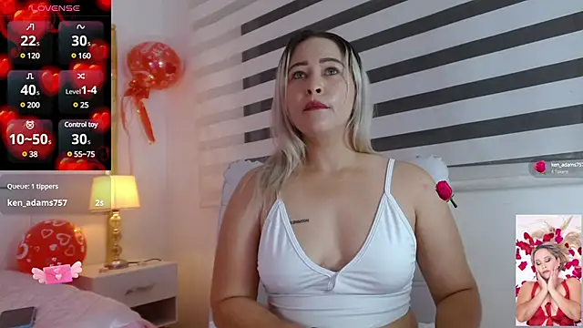 WANDAFOXX1 online show from February 2025 03:21:01 AM