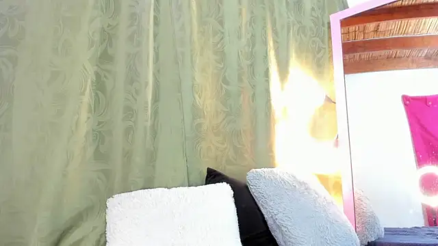 Snapshot of iriss_25 chatting on March 2025 02:15:02 PM iriss 25 online show from March 2025 02:15:02 PM