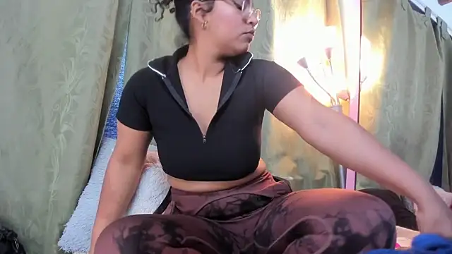 Snapshot of iriss_25 chatting on March 2025 01:57:02 PM iriss 25 online show from March 2025 01:57:02 PM