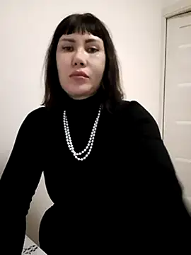 Snapshot of ROXOLANAA_SEXY chatting on February 2025 03:27:01 PM ROXOLANAA SEXY online show from February 2025 03:27:01 PM