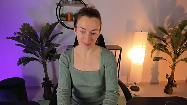 Snapshot of RebeccaMartinez chatting on February 2025 05:09:01 AM RebeccaMartinez online show from February 2025 05:09:01 AM