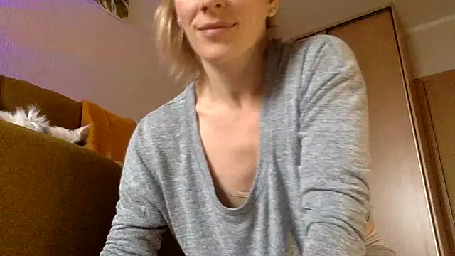 Snapshot of RebeccaMartinez chatting on March 2025 05:29:02 AM RebeccaMartinez online show from March 2025 05:29:02 AM