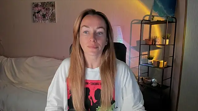 Snapshot of RebeccaMartinez chatting on September 2025 11:21:01 AM RebeccaMartinez online show from September 2025 11:21:01 AM