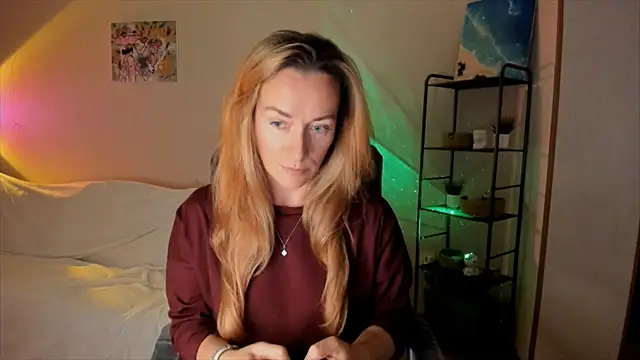 RebeccaMartinez online show from October 2025 11:25:01 AM