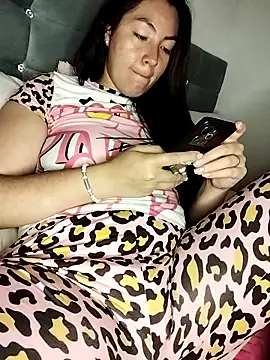 Snapshot of katha_steele_ chatting on September 2025 10:20:01 AM katha steele online show from September 2025 10:20:01 AM