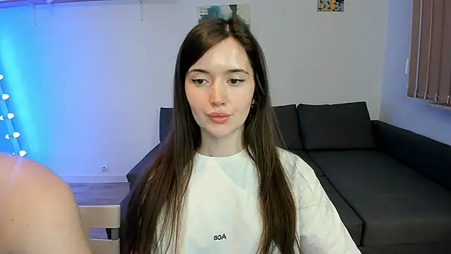 PollyFlame online show from May 2026 08:36:02 PM