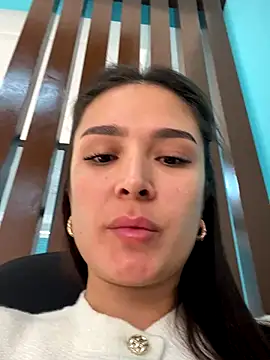 Snapshot of Sweet_Lollypop chatting on November 2025 06:24:02 AM Sweet Lollypop online show from November 2025 06:24:02 AM