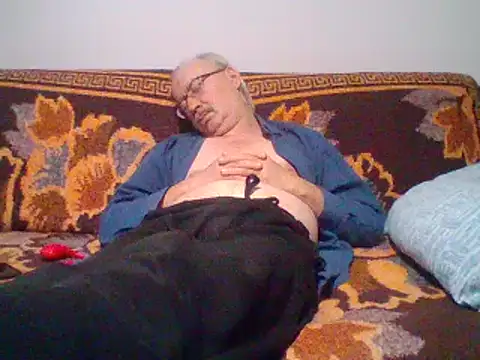 Snapshot of cumloverboyxx69 chatting on January 2025 04:27:02 PM cumloverboyxx69 online show from January 2025 04:27:02 PM