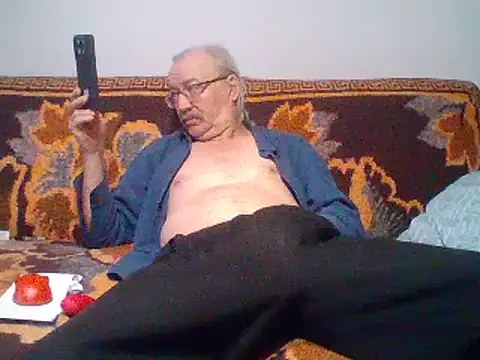 Snapshot of cumloverboyxx69 chatting on February 2025 03:02:02 AM cumloverboyxx69 online show from February 2025 03:02:02 AM