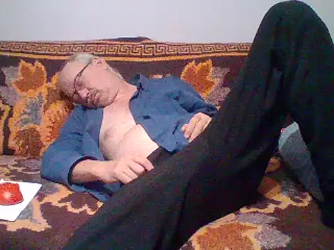 Snapshot of cumloverboyxx69 chatting on February 2025 10:33:01 PM cumloverboyxx69 online show from February 2025 10:33:01 PM