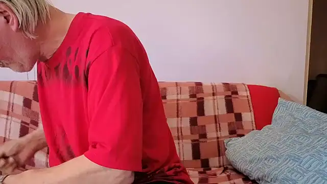 Snapshot of cumloverboyxx69 chatting on November 2025 01:33:02 PM cumloverboyxx69 online show from November 2025 01:33:02 PM