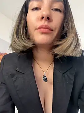 BellaNatashaok online show from February 2026 06:14:01 PM