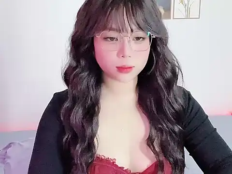 Snapshot of __Lyly__ chatting on October 2025 02:15:01 AM   Lyly   online show from October 2025 02:15:01 AM